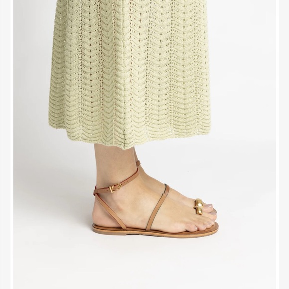 NWT Larroude Caramel Leather Sandals with Gold Accent - Picture 8 of 9